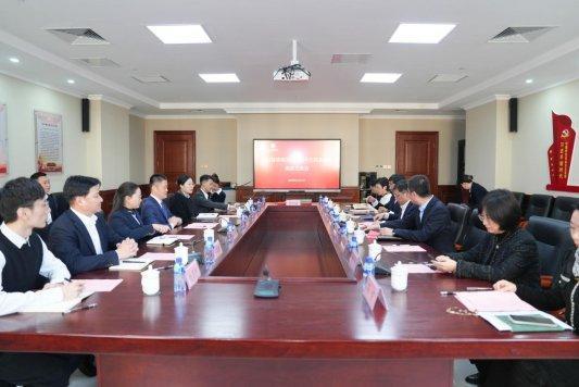 扬子江药业与烟台毓璜顶医院签约三甲医院与头部药企强强联合(图1)