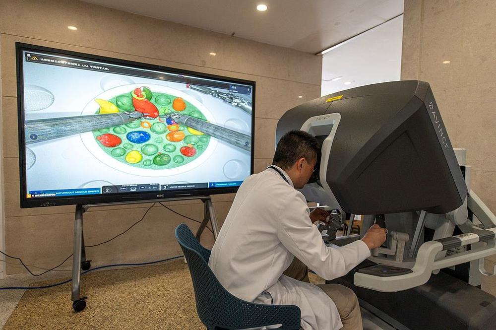 北京发布支持医疗健康领域AI应用发展行动计划如何为患者提供更多暖心服务?(图1)