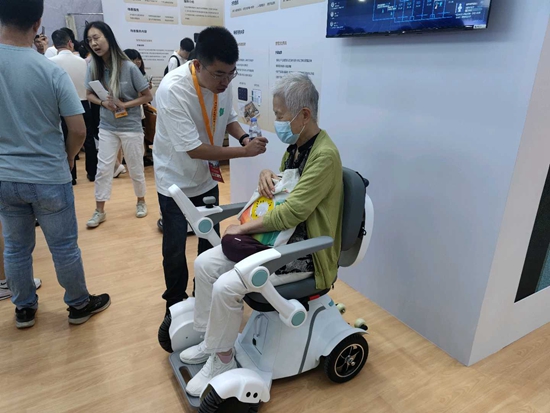 2026养老行业爆发前夕：五大黄金赛道集齐只等你来！