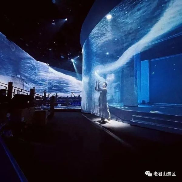 峨眉山-乐山欧洲文旅推介会暨巴黎数字艺术展举行